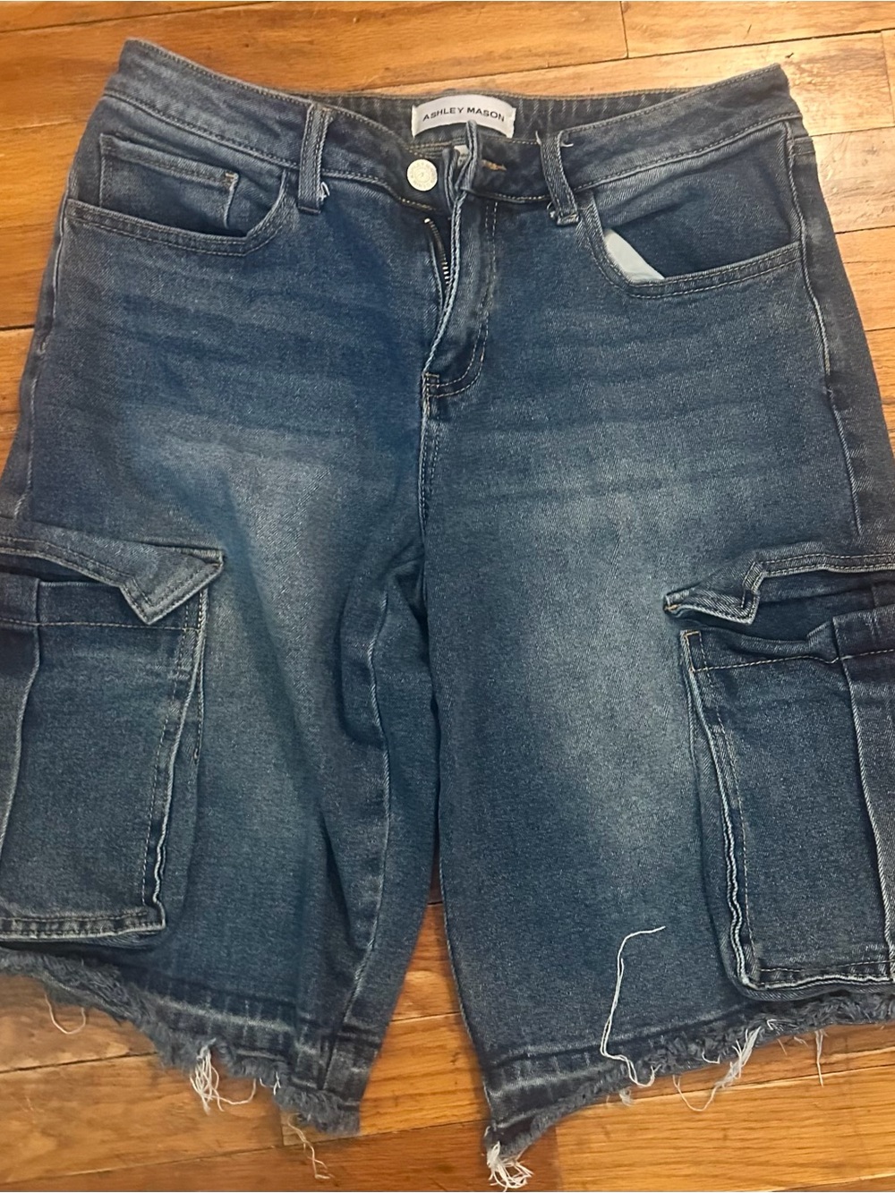 Ashley Mason Men's Indigo Denim Cargo Shorts